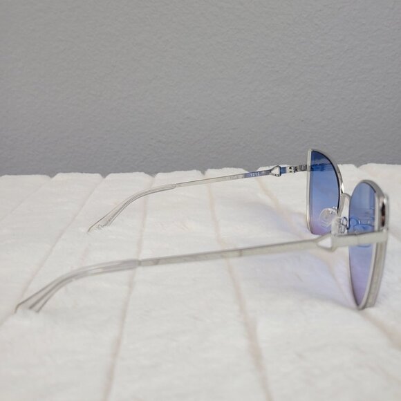QUAY // ltd ed mother of pearl detail butterfly frame blue violet fade lens - Picture 14 of 16
